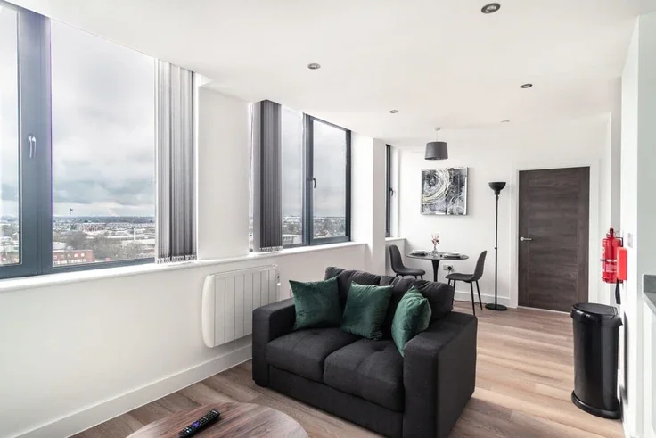 Flat Talbot Road in Trafford