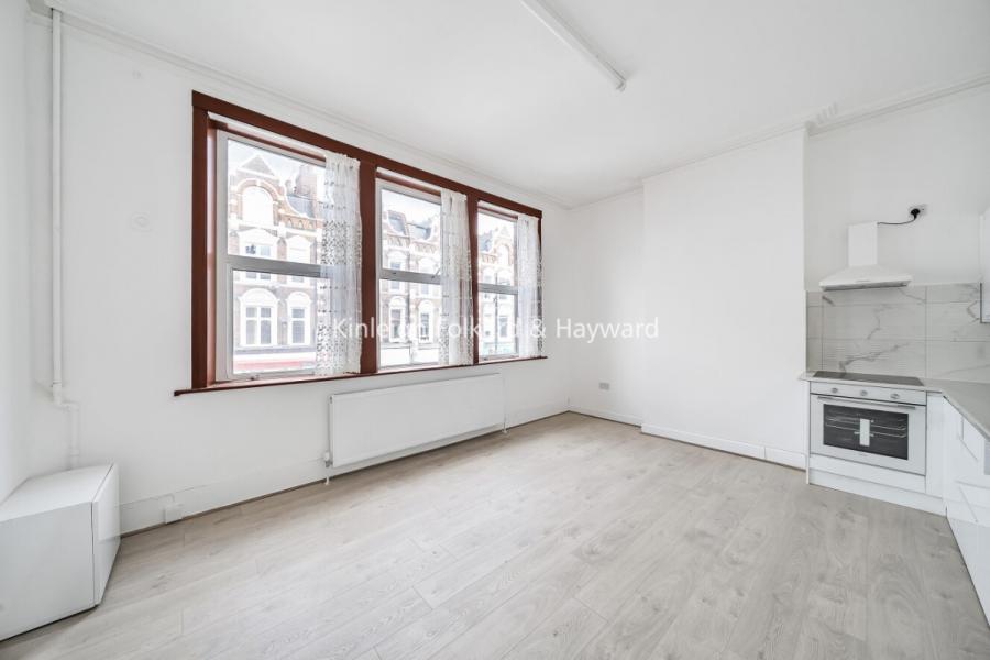 Flat Tottenham Lane in Greater London