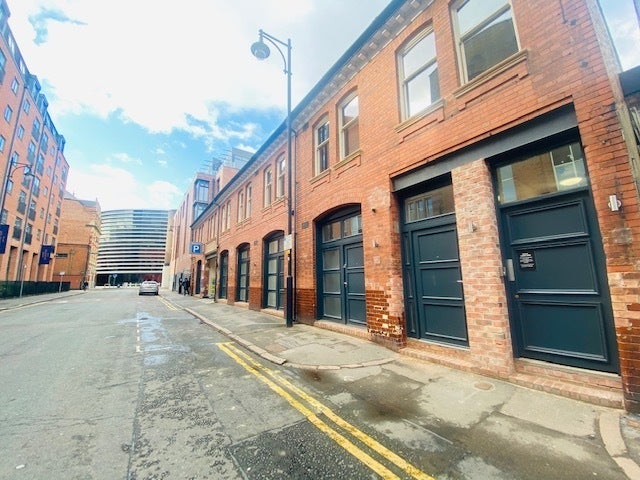 Flat Queen Street in Leicester