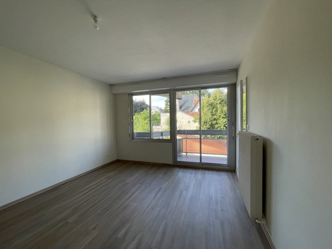 Flat Esplanade Saint-Léon in Nancy