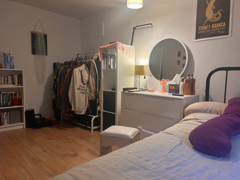 Room Alexandra Park Road in Greater London