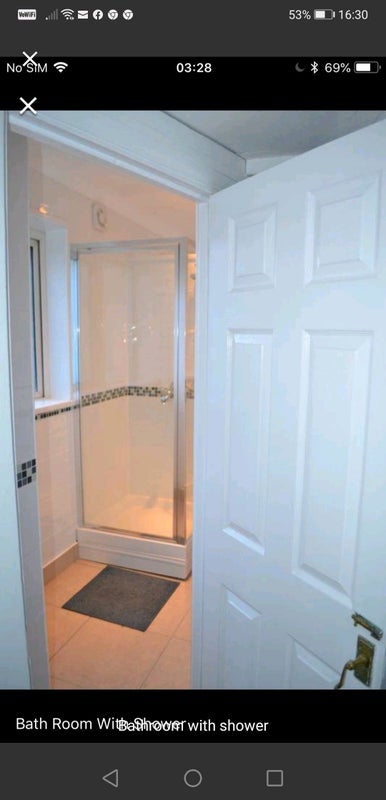 Room Upper Green East in Greater London
