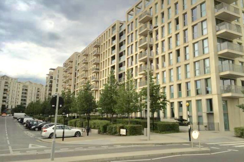 Room De Coubertin Street in Greater London