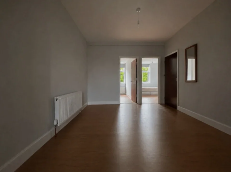 Flat Horsenden Lane North in Greater London