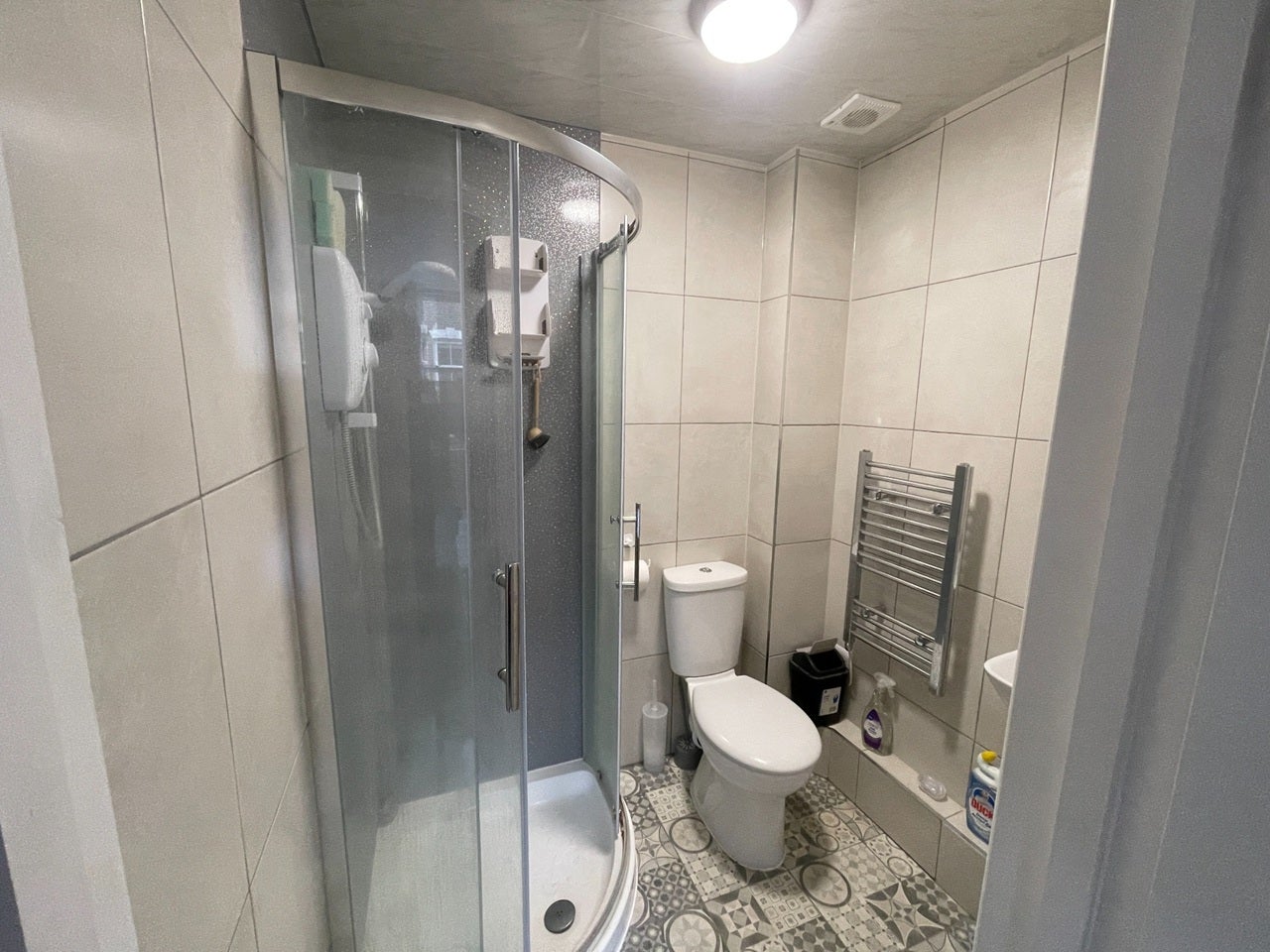 Room Roman Road in Greater London