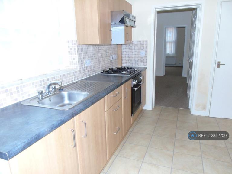Flat Barton Street in Gloucester