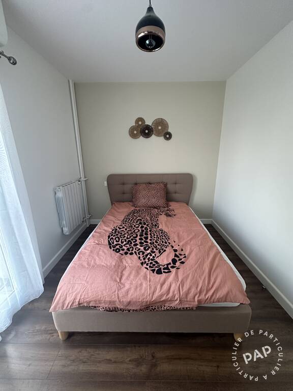 Flat Place des Hauts Tilliers in Gennevilliers