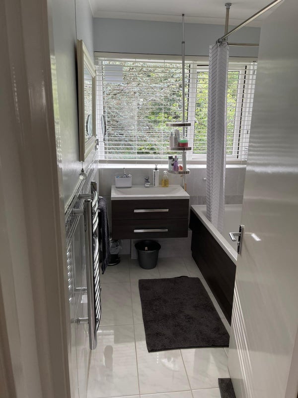 Room Belgrove Close in Birmingham