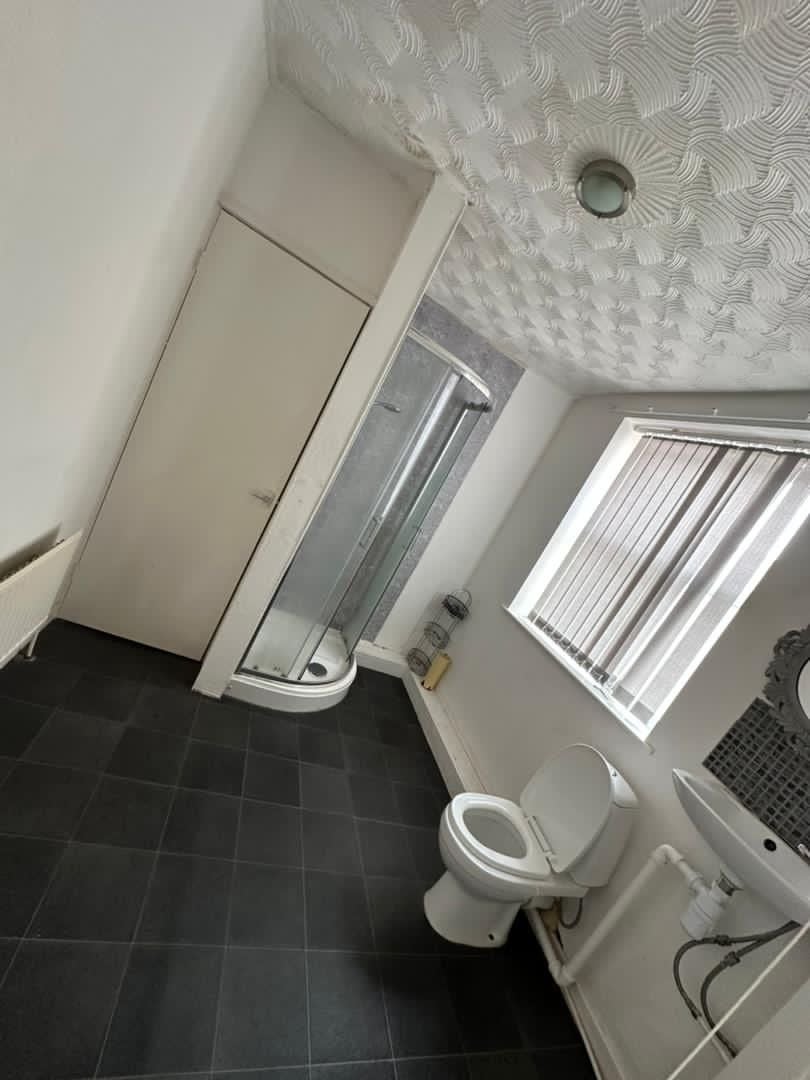 Room Wykeham Street in Liverpool