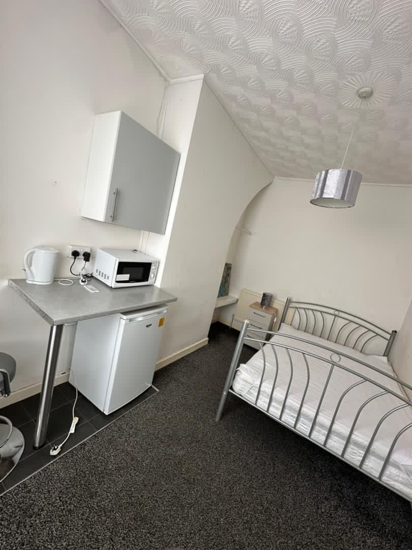 Room Wykeham Street in Liverpool