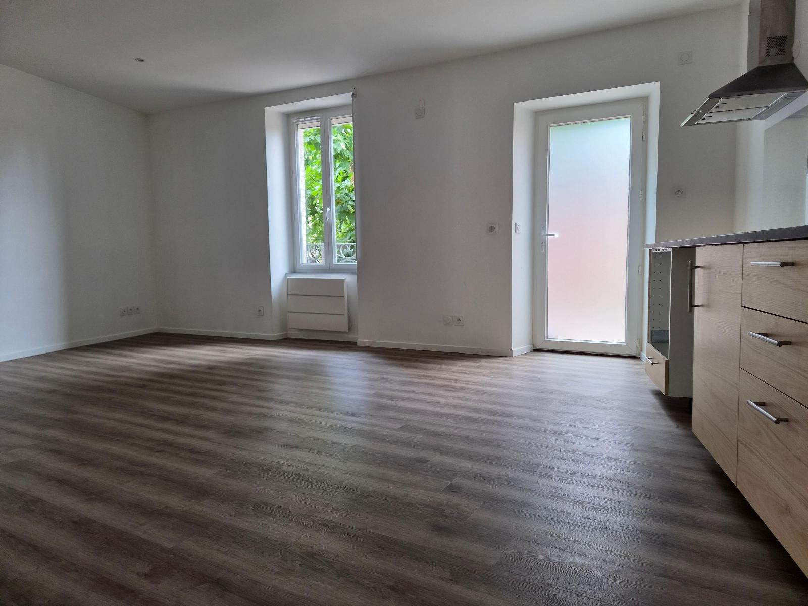 Flat Rue Grobert in Saint-Étienne