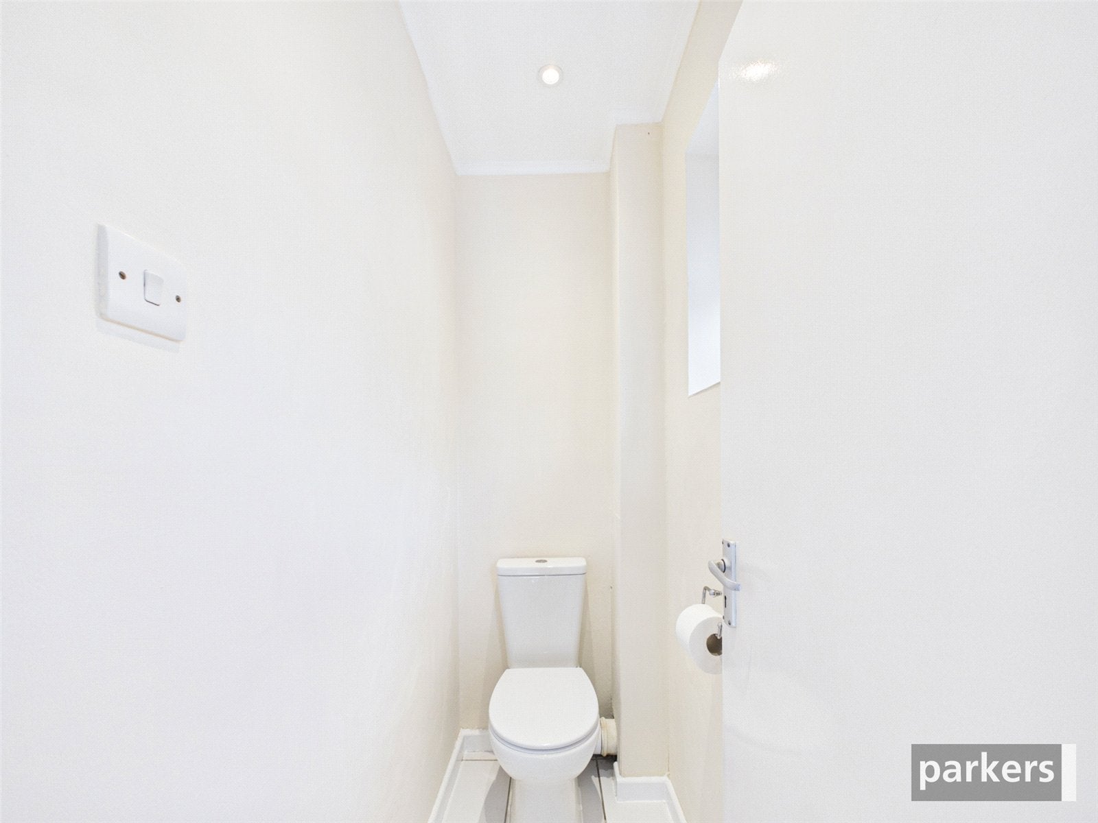 Flat Winchcombe Road in Twyford
