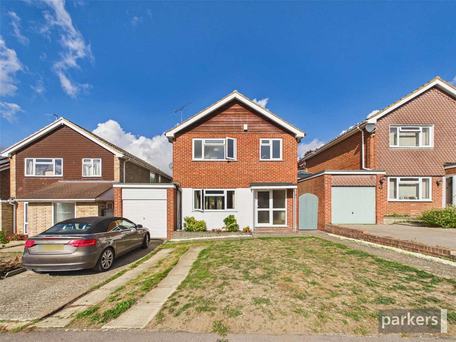 Flat Winchcombe Road in Twyford