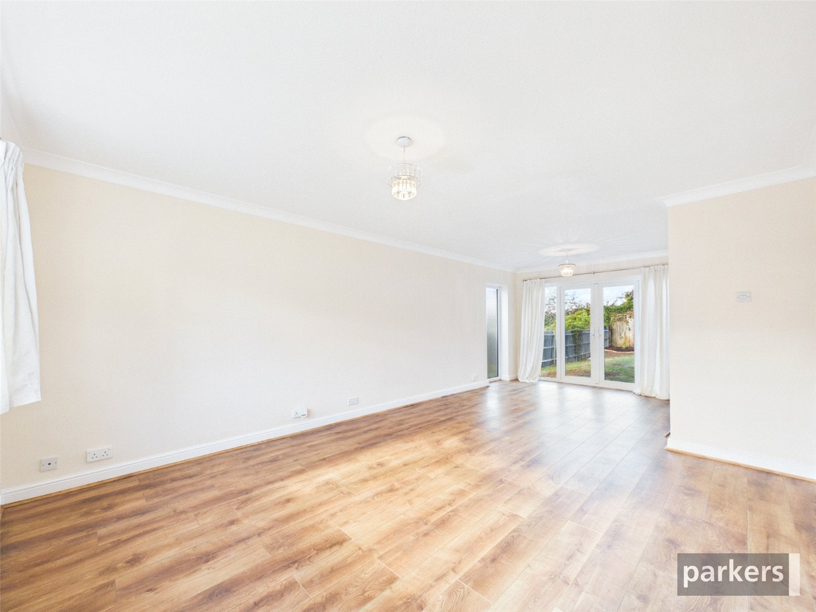 Flat Winchcombe Road in Twyford