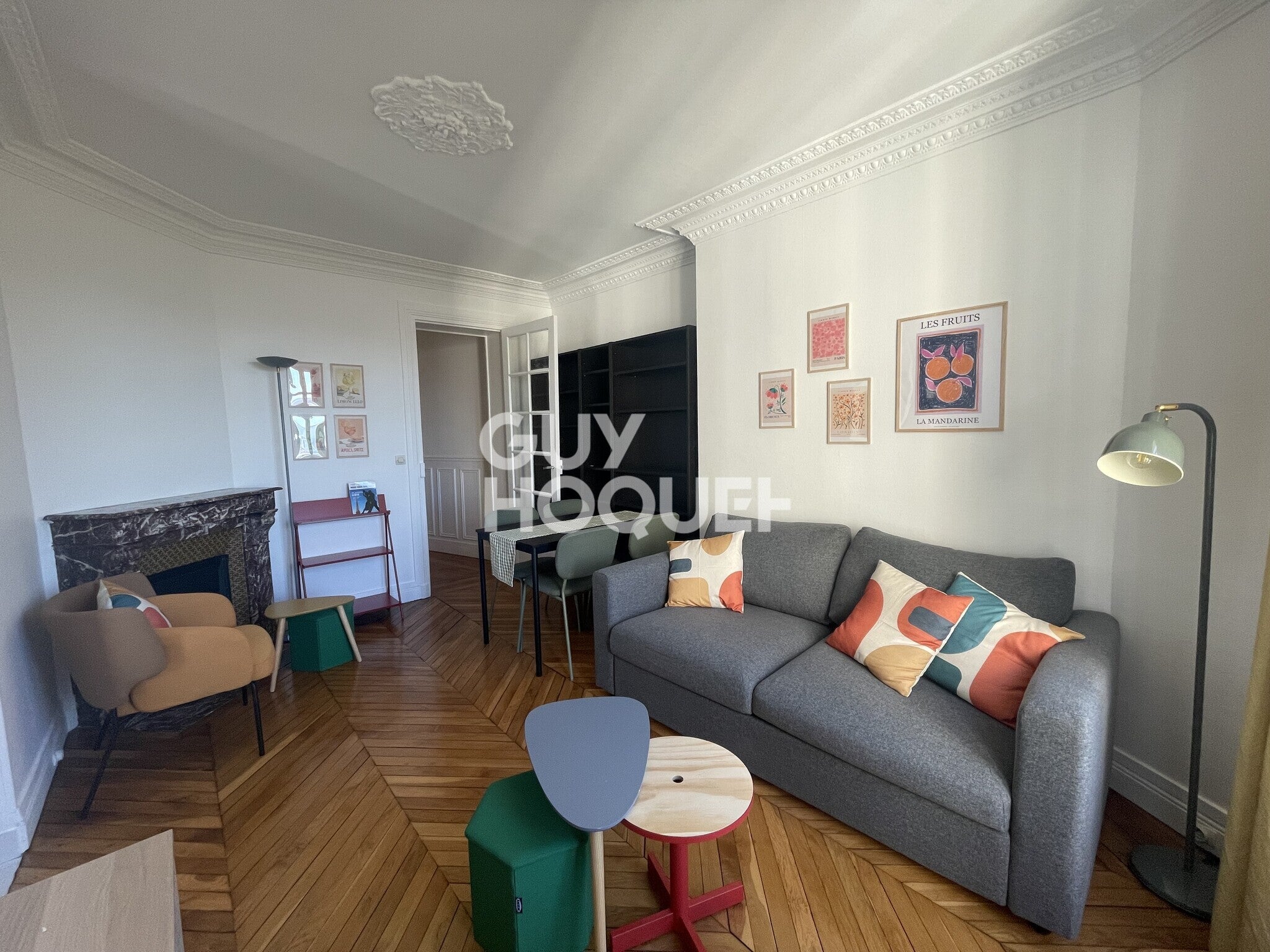 Flat Rue Eugène Gibez in Paris