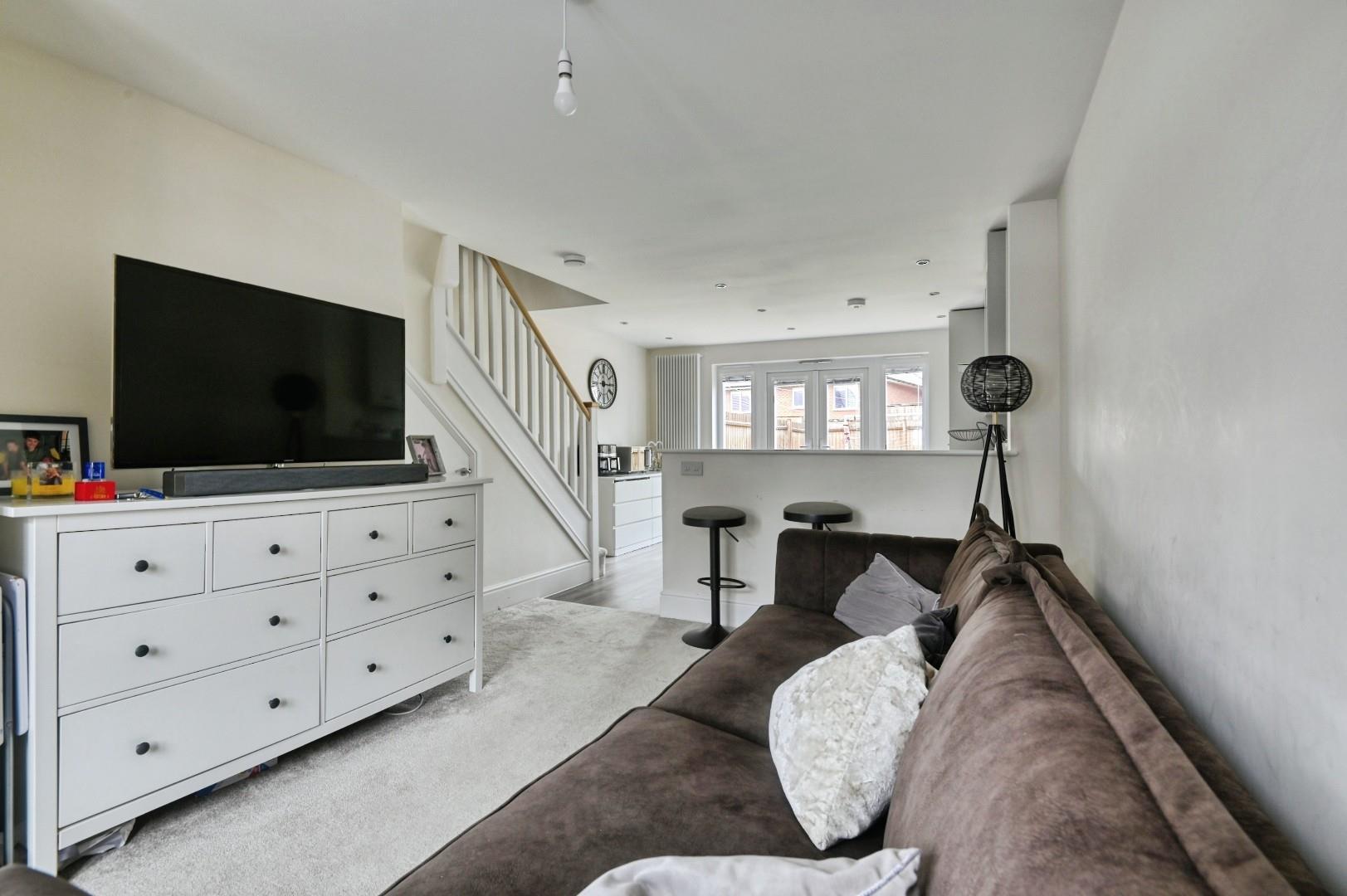House Silverdale Close in Tamworth