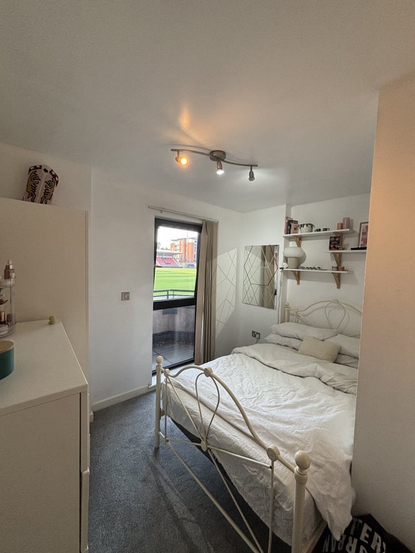 Room Oliver Road in Greater London