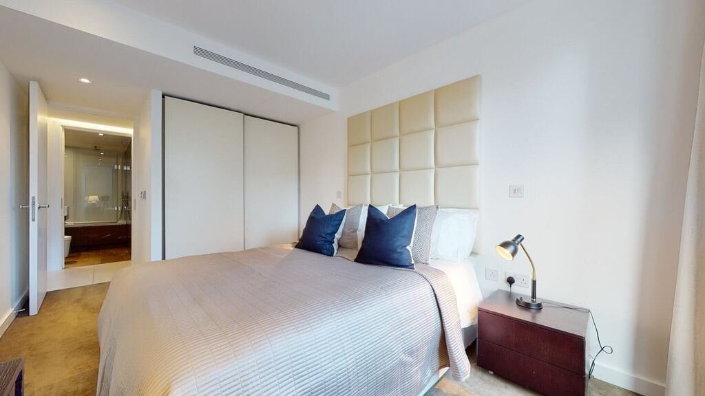 Flat Robert Street in Greater London