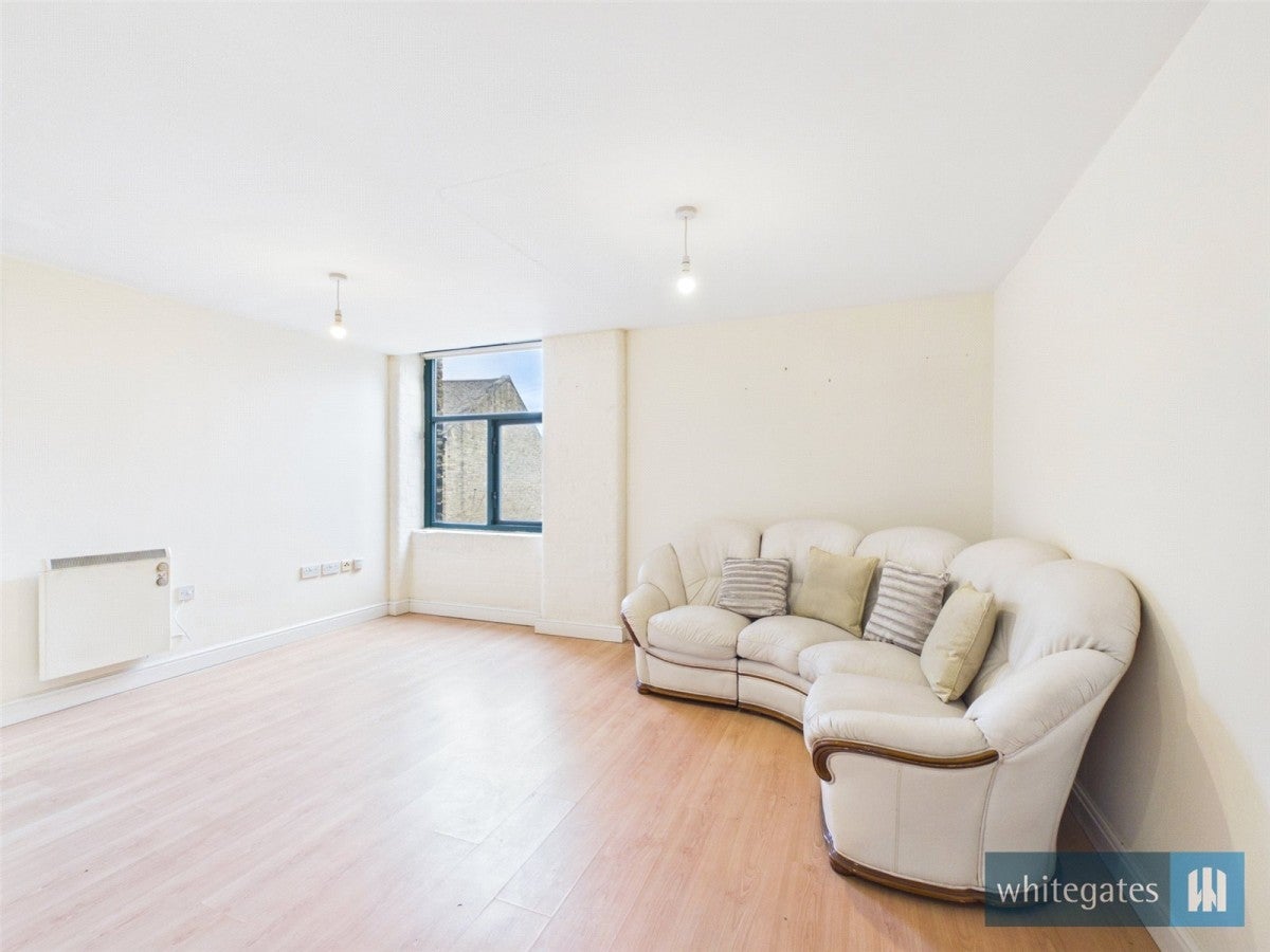 Flat Piccadilly in Bradford