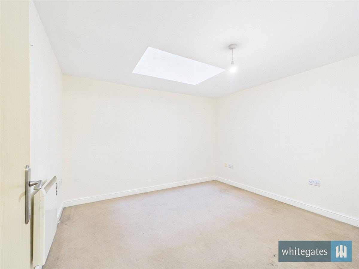 Flat Piccadilly in Bradford