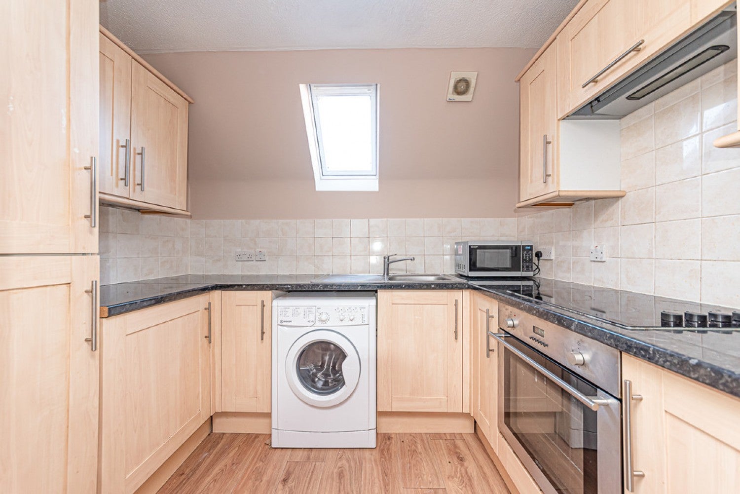 Flat Vale Road in Surrey Heath