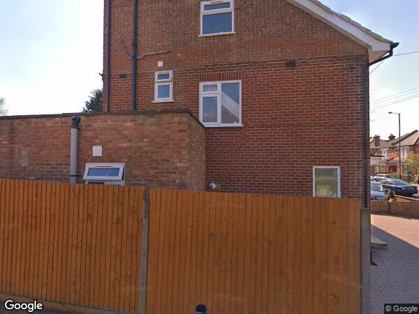 Flat Stag Close in Greater London