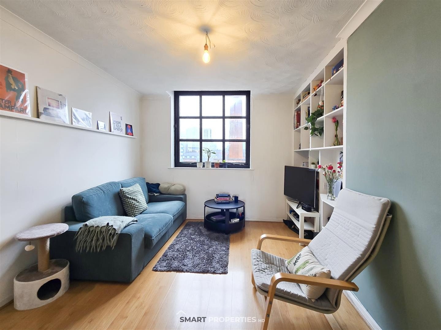 Flat Whitworth Street West in Manchester
