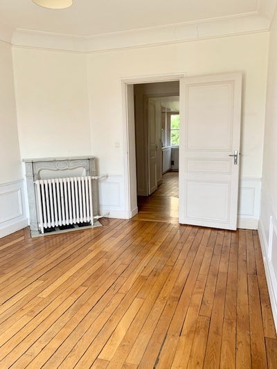 Flat Rue de l'Archevêché in Charenton-le-Pont