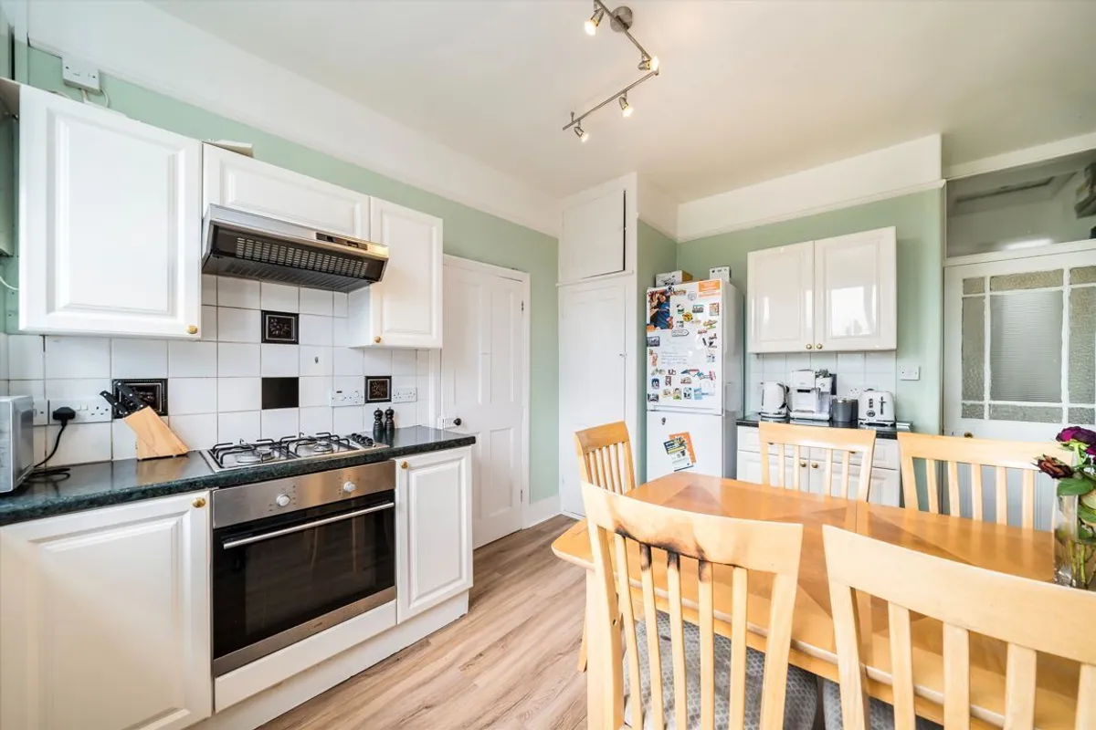 House Salterford Road in Greater London