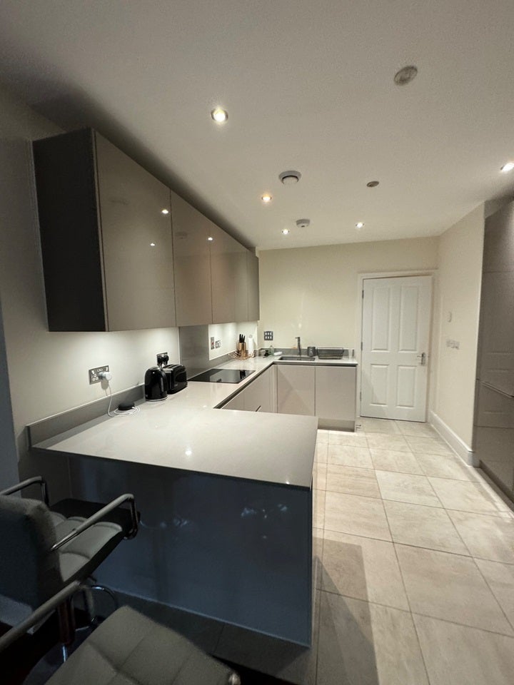 Flat Foxley Lane in Greater London