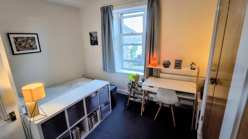 Room Ashley Down Road in Bristol