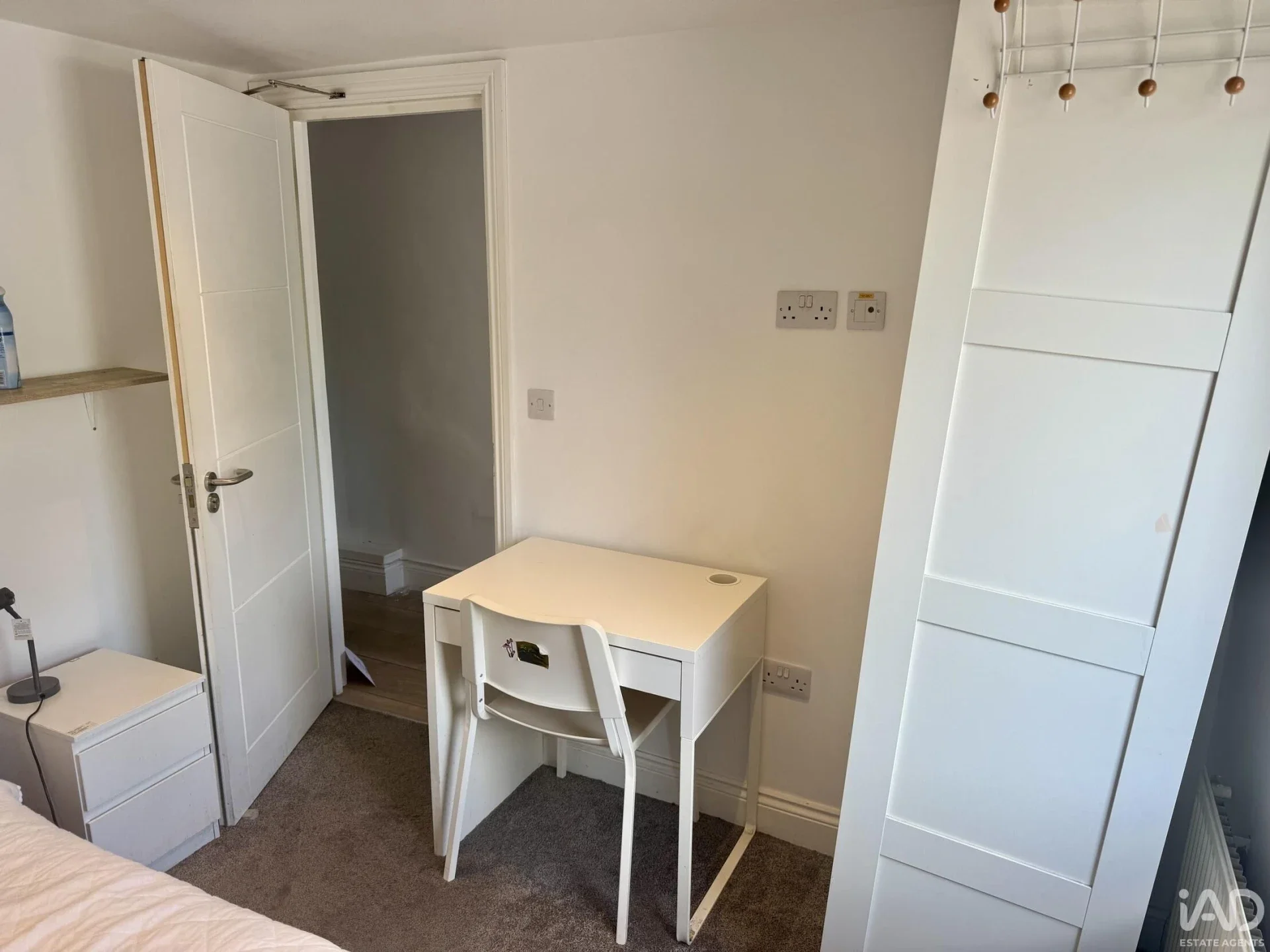 Flat Dunmow Road in East Hertfordshire