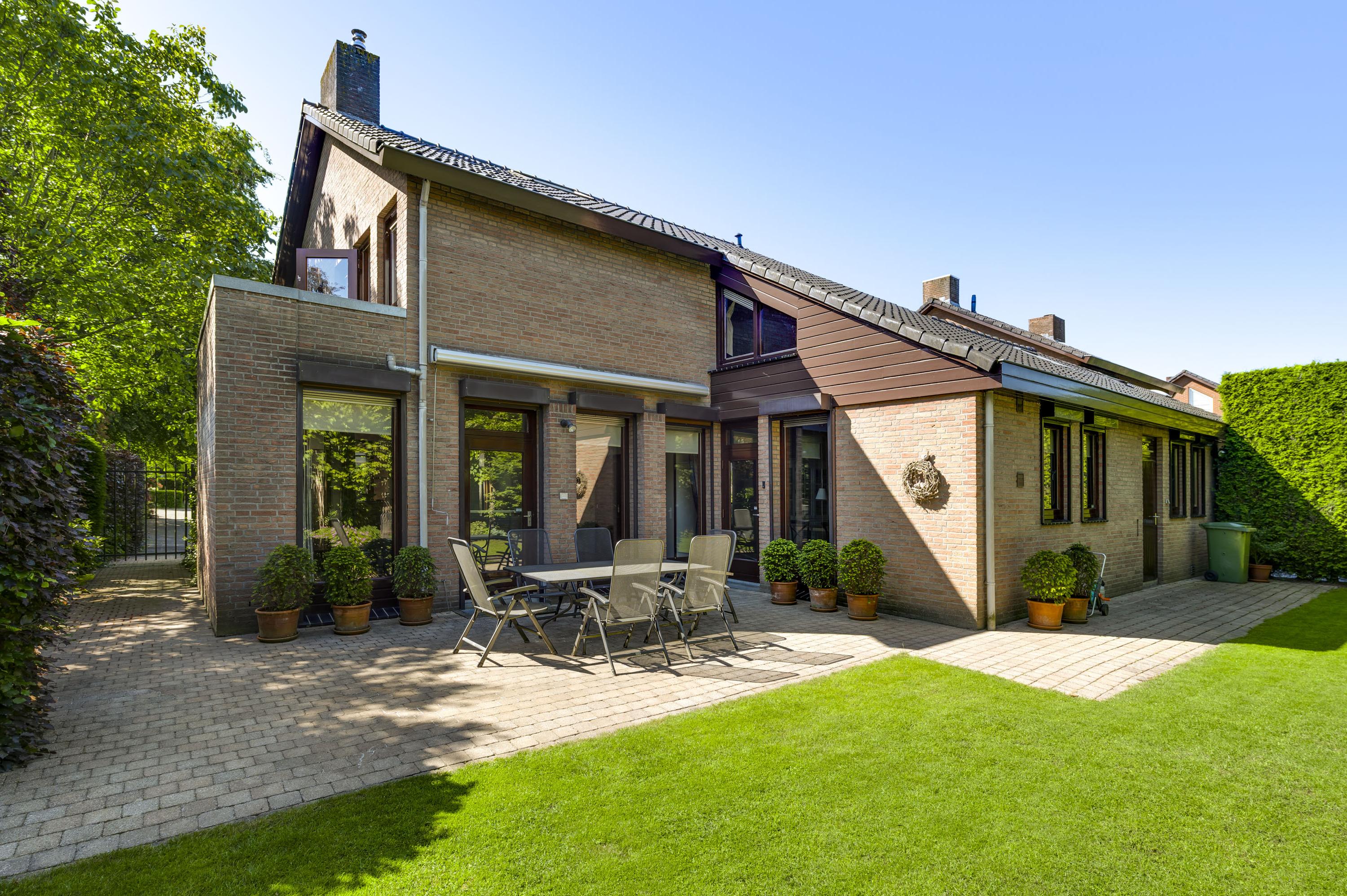 Huis Debijelaan 3 in Weert