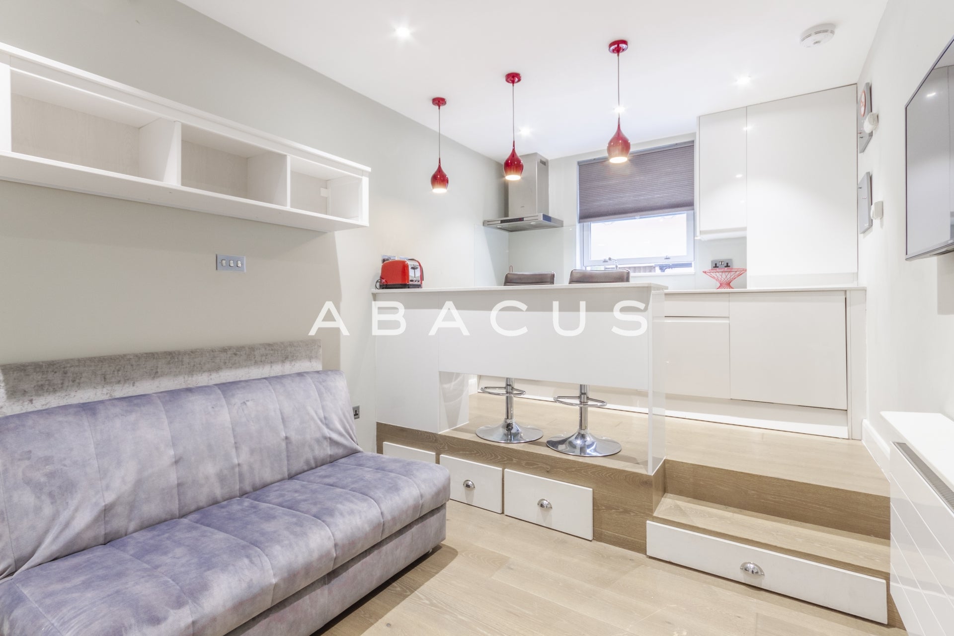 Flat West Cottages in Greater London