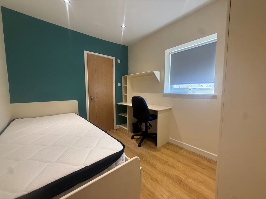 Room Spitalfield Lane in Chichester
