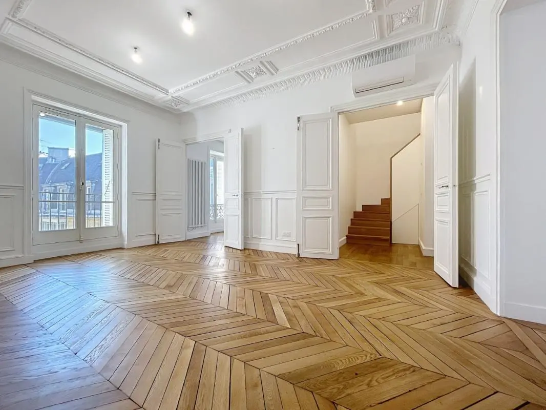 Appartement Rue de Liège à Paris