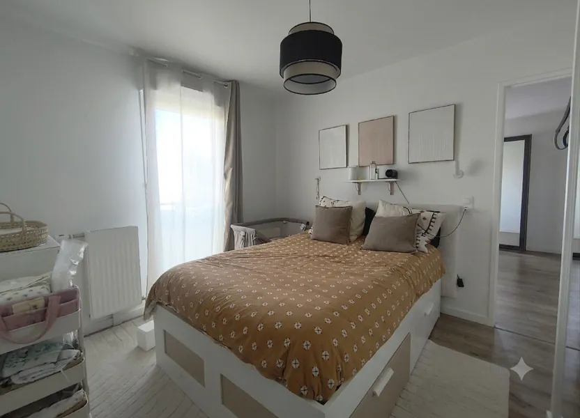 Flat Rue Père André Jarlan in Évry