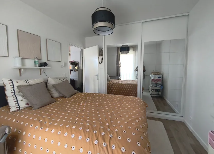 Flat Rue Père André Jarlan in Évry