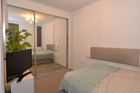 Flat Millbrook Road East in Southampton