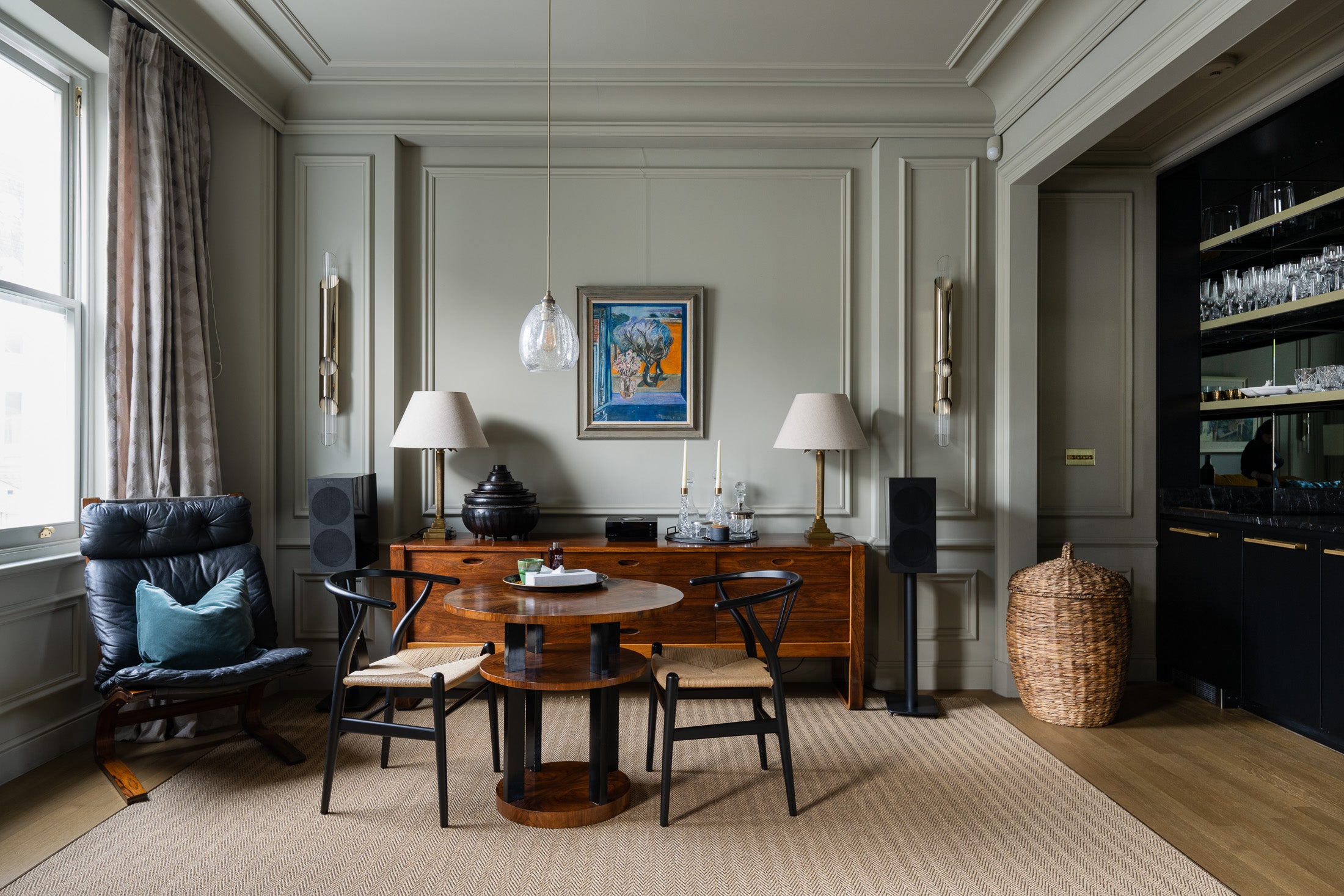 Flat Harcourt Terrace in Greater London
