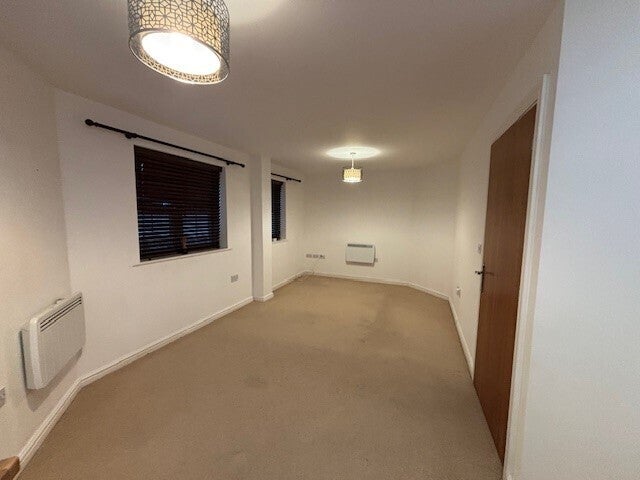 Flat Village Drive in Gorseinon