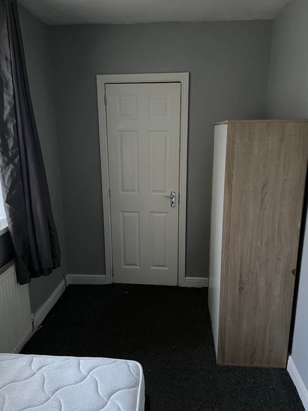 Room John Street in Bassetlaw