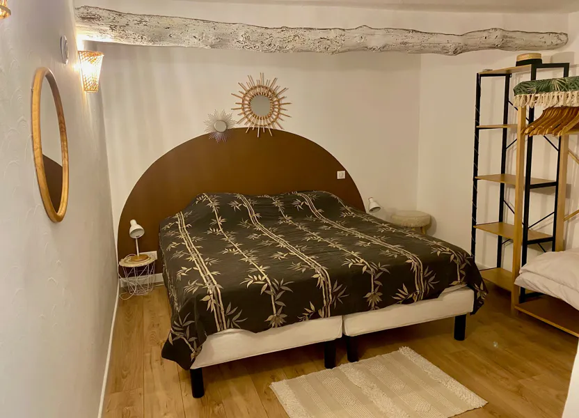 Flat Route de la Rabasse in Montagnac-Montpezat