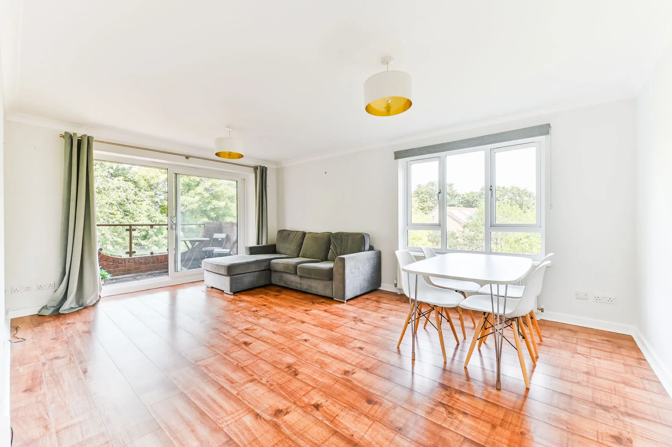 Flat Campion Close in Greater London