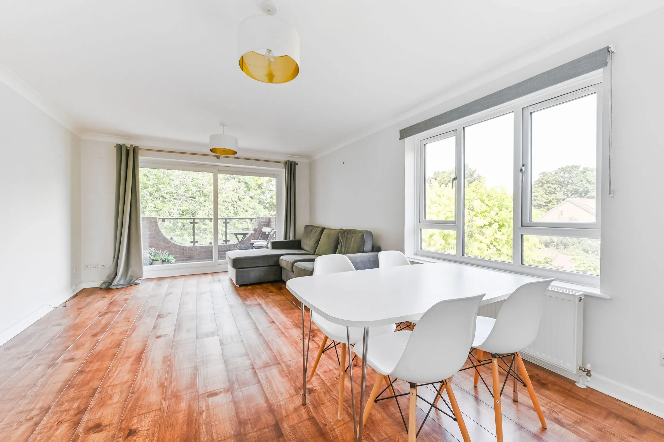 Flat Campion Close in Greater London