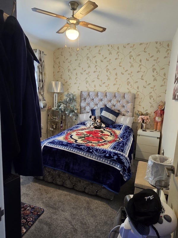 House Buckhold Road in Greater London