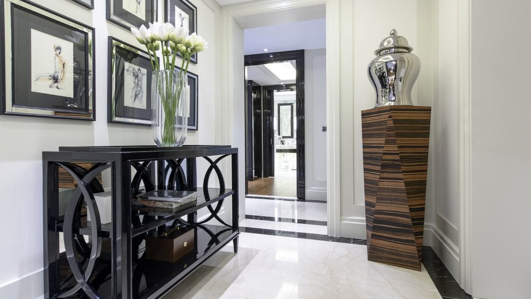 Flat Ebury Square in City of Westminster