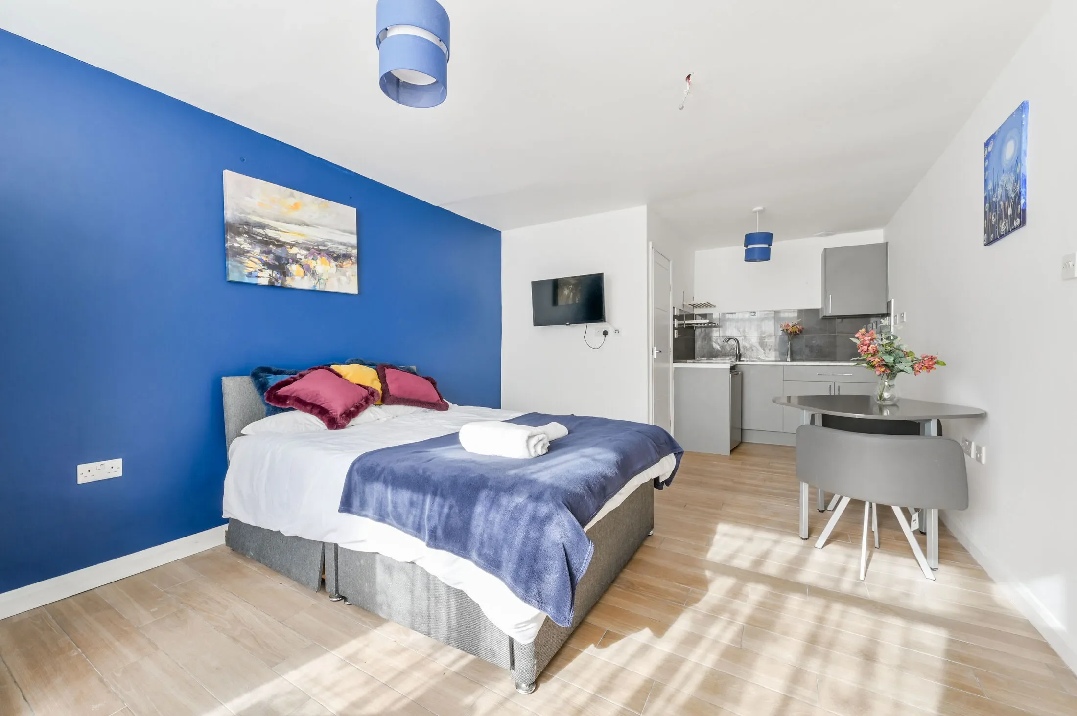 Flat Stratford Road in Greater London