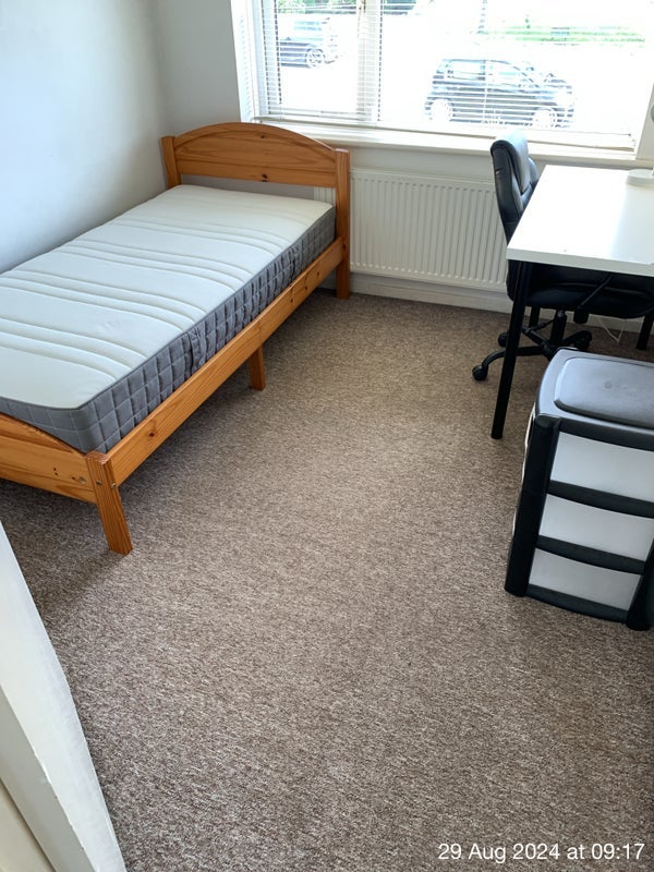 Room Bransford Avenue in Coventry