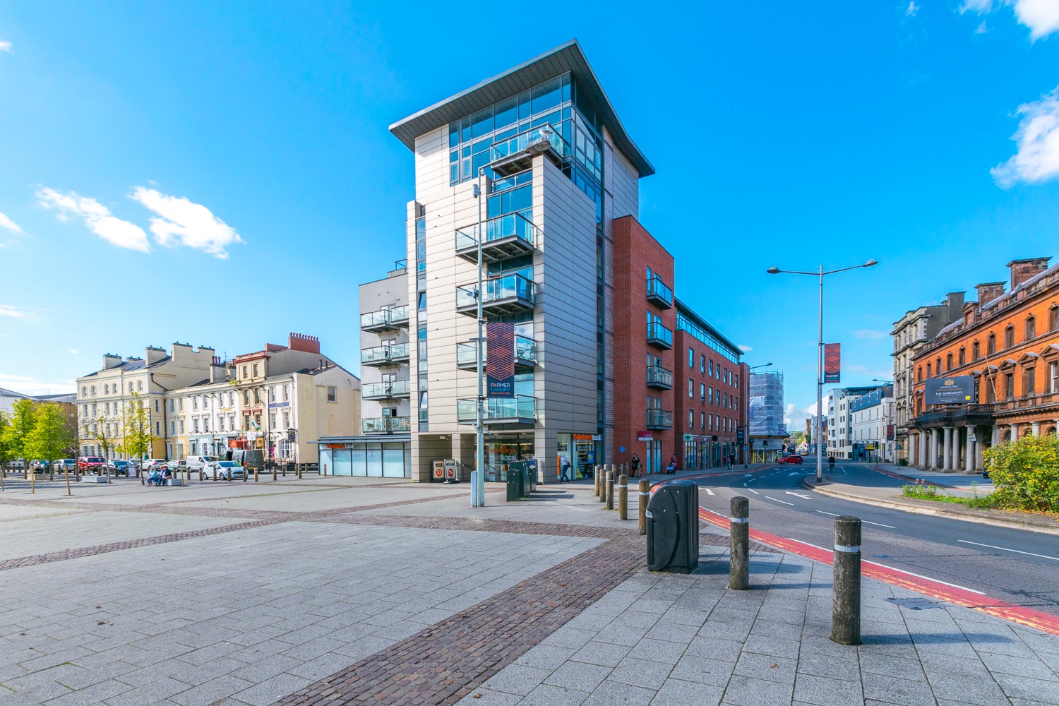 Flat Bute Crescent in Cardiff